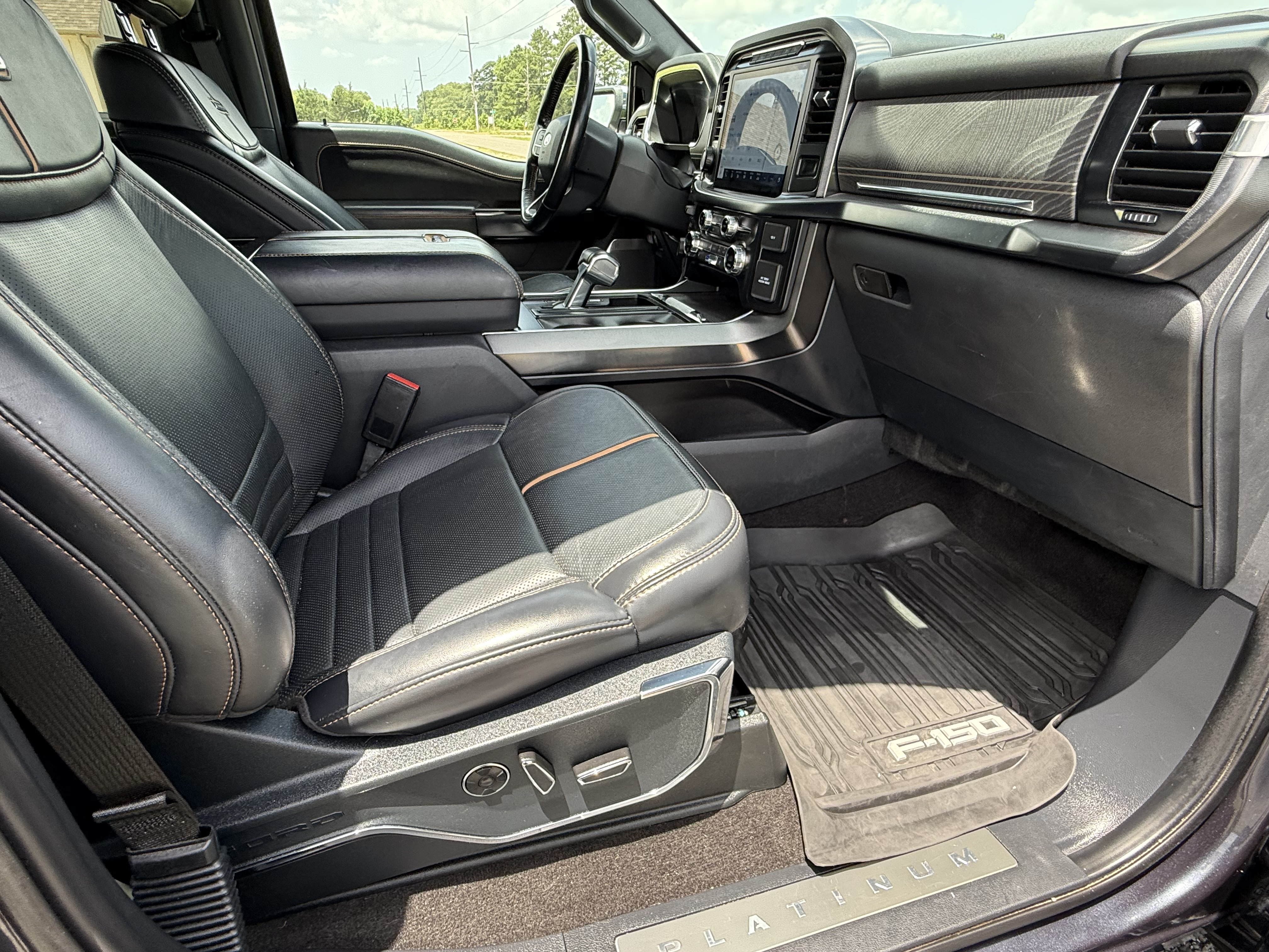 Used 2021 Ford F150 Platinum w/ Equipment Group 701A High AWD/4WD image 10