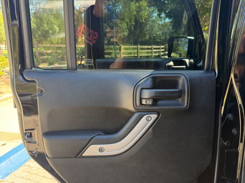 Used 2013 Jeep Wrangler Unlimited Sport image 23