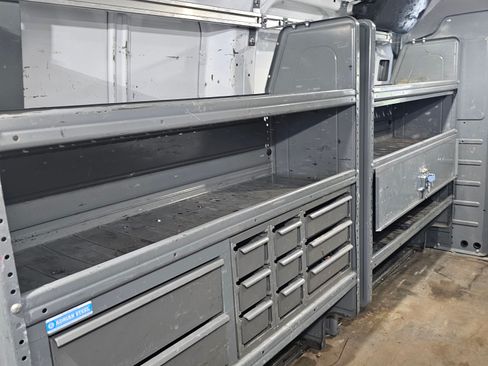 Used 2018 Ford Transit 250 130 Low Roof image 11