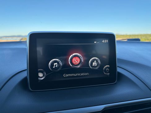 Used 2014 MAZDA MAZDA3 i Grand Touring image 12