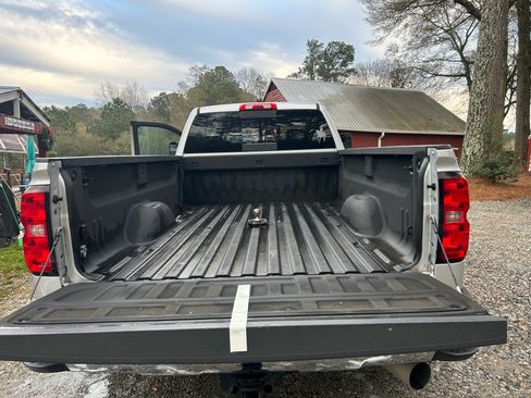 Used 2015 GMC Sierra 3500 SLT w/ Duramax Plus Package image 6