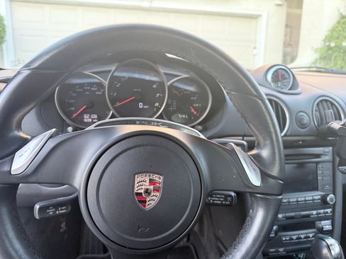 Used 2011 Porsche Cayman RWD image 14