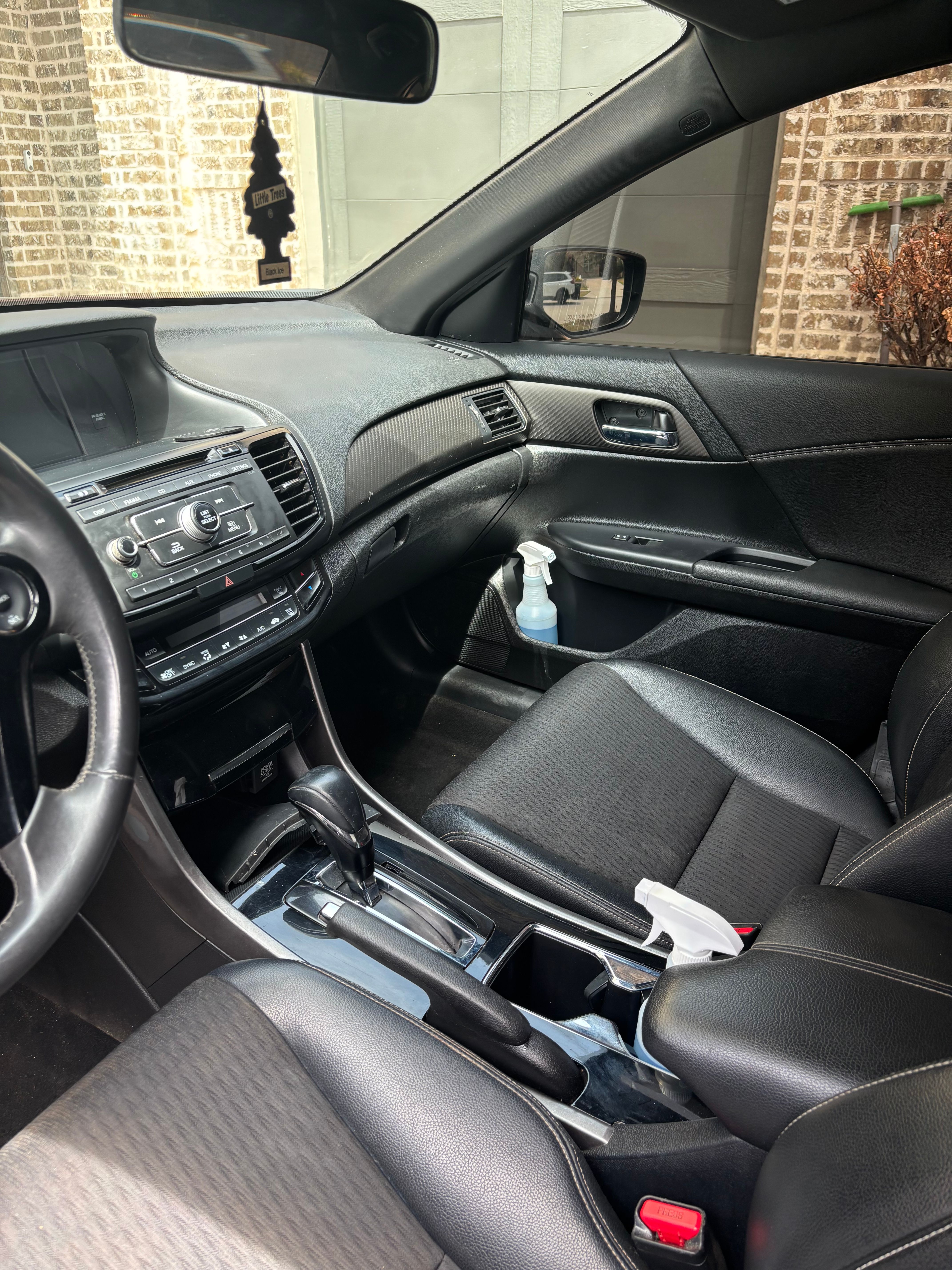 Used 2017 Honda Accord Sport image 8