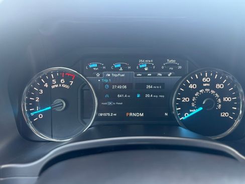 Used 2018 Ford F150 Lariat RWD image 10