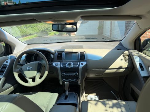 Used 2009 Nissan Murano SL w/ Technology Pkg AWD/4WD image 9