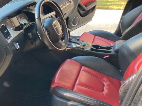 Used 2012 Audi S4 Prestige w/ Prestige Pkg image 8