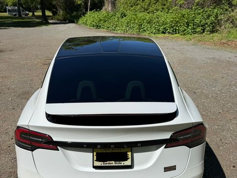 Used 2024 Tesla Model X Plaid AWD/4WD image 28