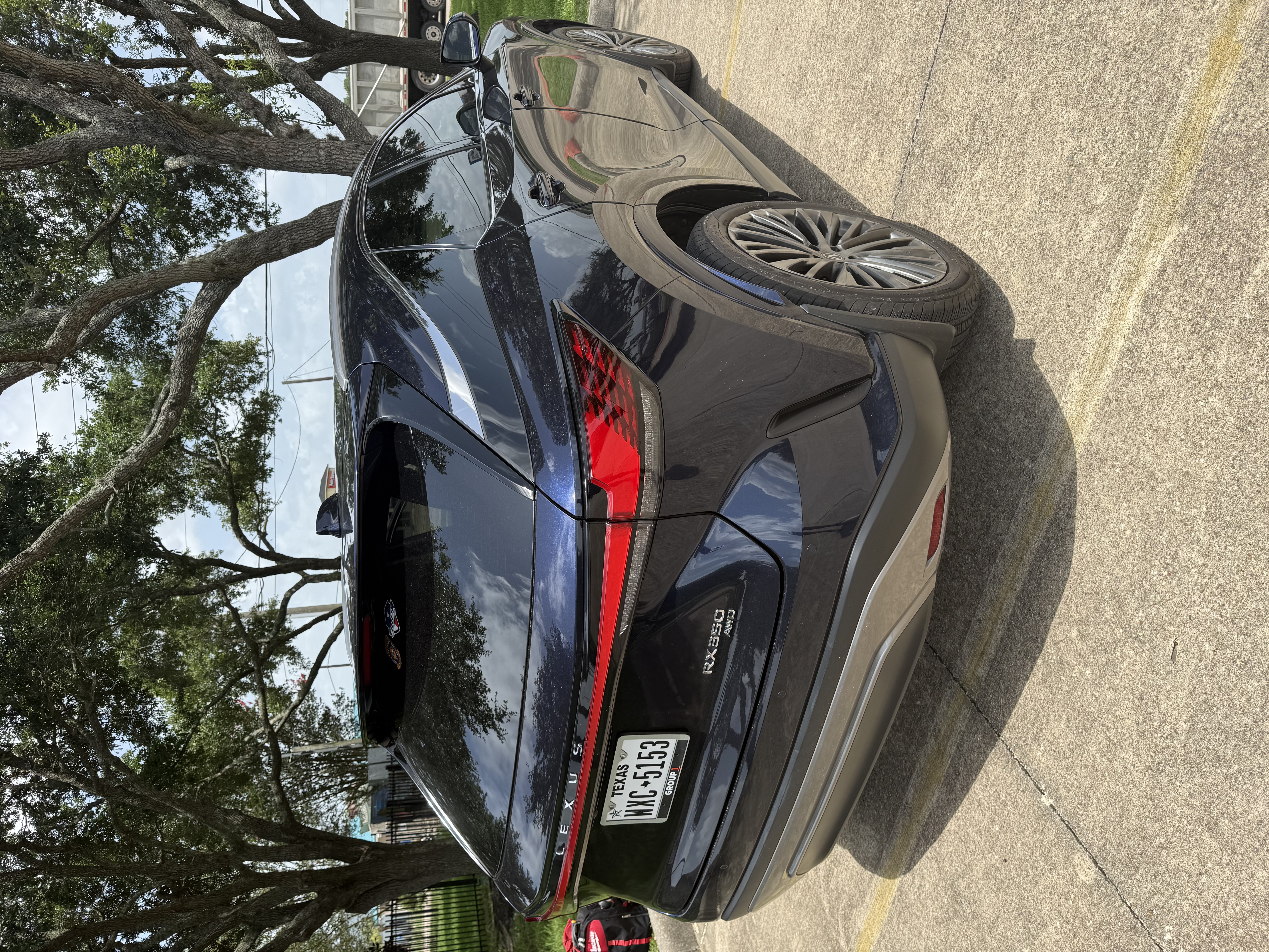 Used 2023 Lexus RX 350 AWD w/ Accessory Package image 8