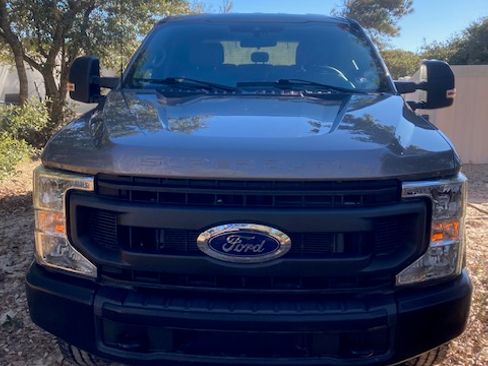 Used 2022 Ford F350 XL w/ Power Equipment Group image 1