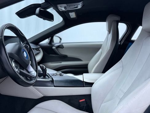 Used 2015 BMW i8 AWD/4WD image 9