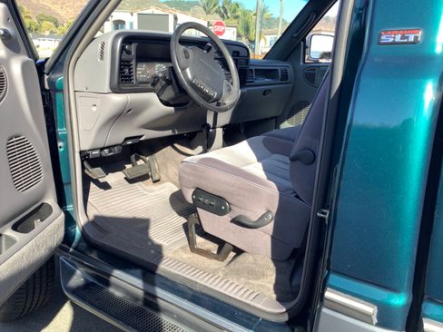 Used 1995 Dodge Ram 2500 Truck 4x4 Regular Cab image 8