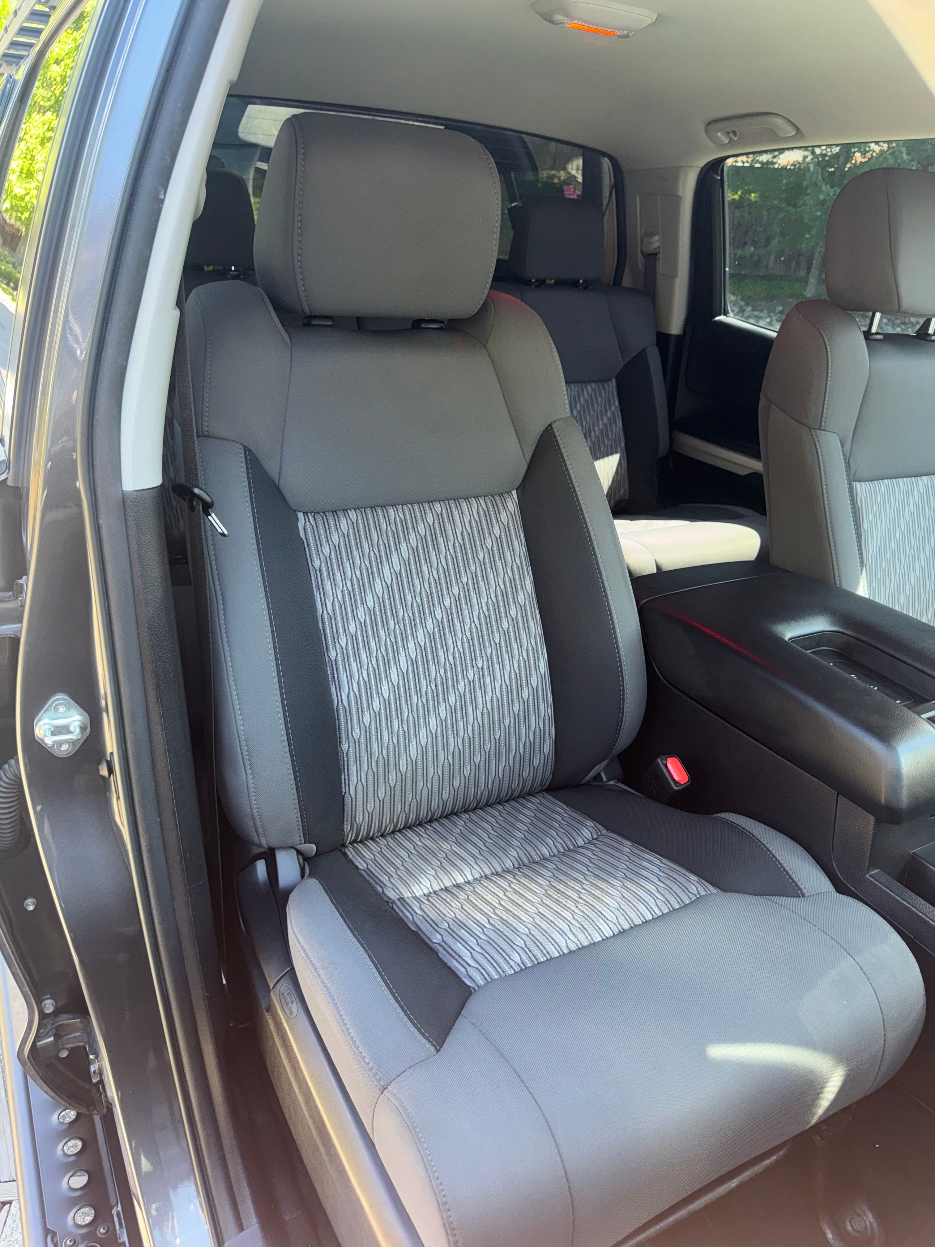 Used 2020 Toyota Tundra SR5 w/ TRD Sport Package AWD/4WD image 19