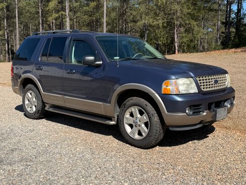 Used 2003 Ford Explorer Eddie Bauer image 6