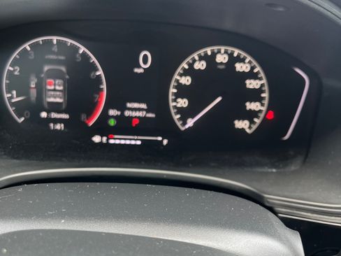 Used 2024 Honda Civic Sport image 6