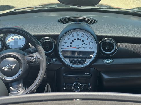 Used 2012 MINI Cooper Roadster S FWD image 11