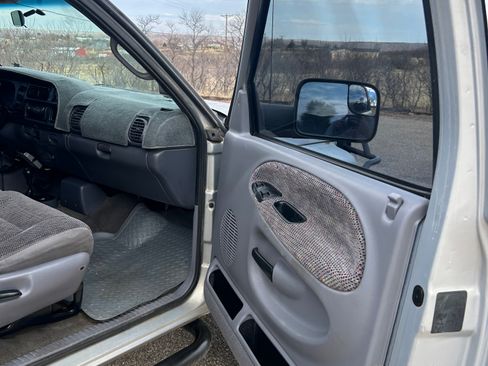 Used 1999 Dodge Ram 2500 Truck 4x4 Quad Cab image 28