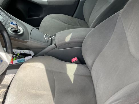 Used 2011 Toyota Prius Two image 8