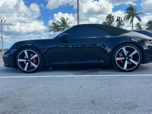 Used 2020 Porsche 911 Carrera image 17