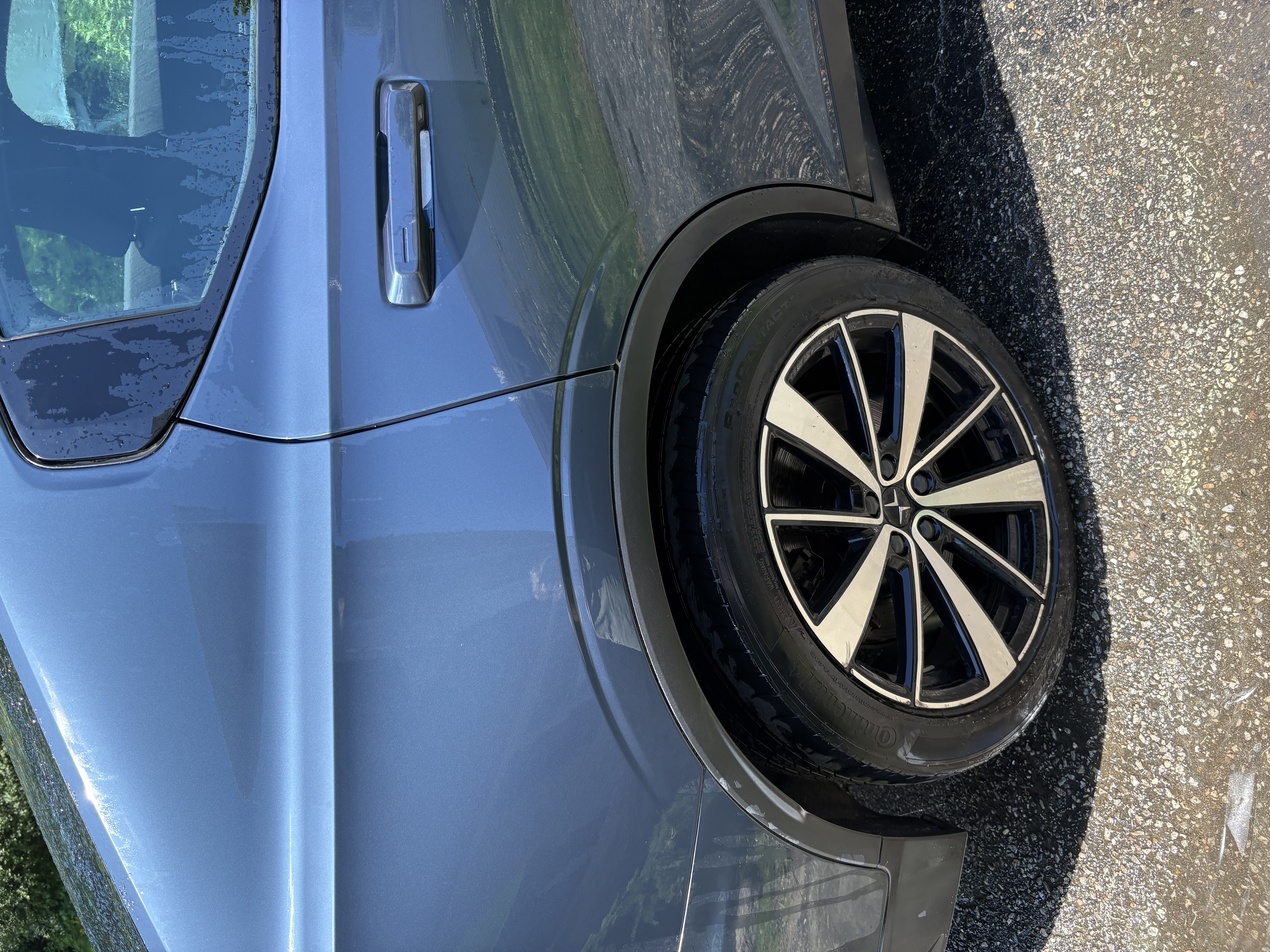 Used 2022 Polestar Polestar 2 AWD/4WD image 2