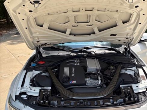 Used 2016 BMW M4 Coupe RWD image 30