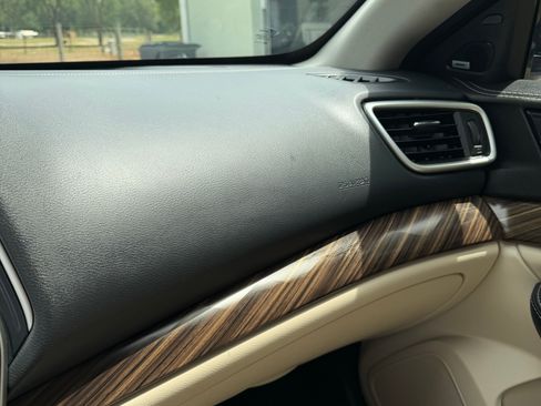 Used 2018 Nissan Maxima Platinum FWD image 12