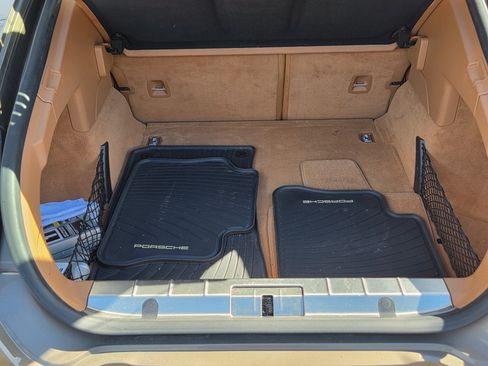 Used 2011 Porsche Panamera S image 11