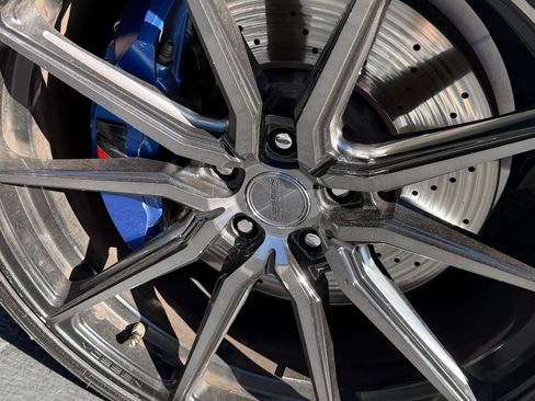 Used 2017 BMW X6 M image 10