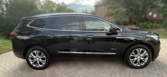 Used 2018 Buick Enclave Avenir w/ Avenir Technology Package AWD/4WD image 1