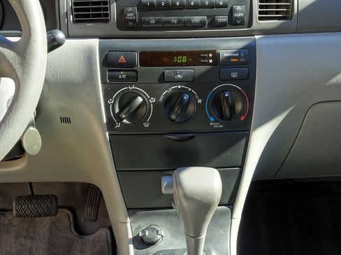 Used 2006 Toyota Corolla CE image 20