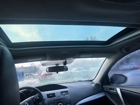 Used 2012 MAZDA MAZDA3 s Grand Touring w/ Tech Pkg image 11