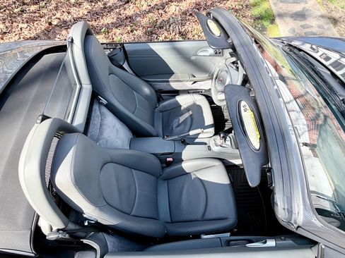 Used 2010 Porsche Boxster S image 28