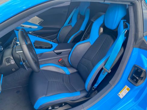 Used 2023 Chevrolet Corvette Stingray Premium Conv w/ Z51 Performance Package image 28