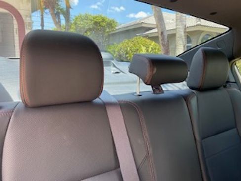 Used 2017 Subaru WRX Limited image 18