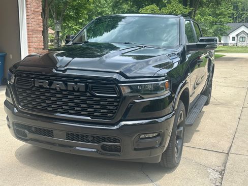 Used 2026 RAM 1500 Big Horn AWD/4WD image 19