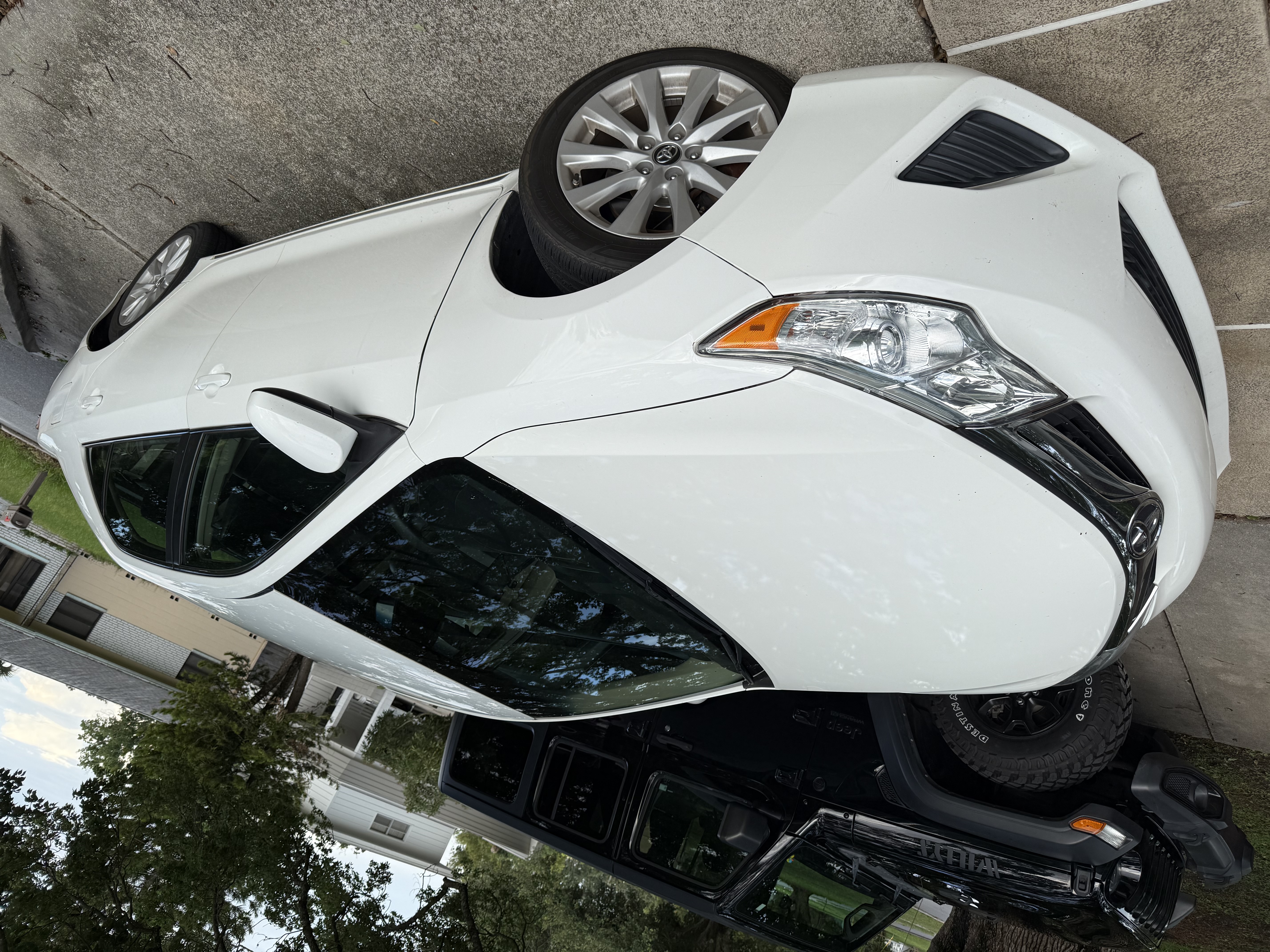 Used 2012 Toyota Camry LE FWD image 14