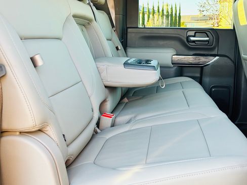 Used 2020 Chevrolet Silverado 2500 LTZ w/ LTZ Premium Package image 25