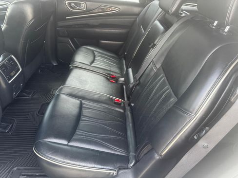 Used 2017 INFINITI QX60 Luxe w/ Deluxe Technology Package AWD/4WD image 9