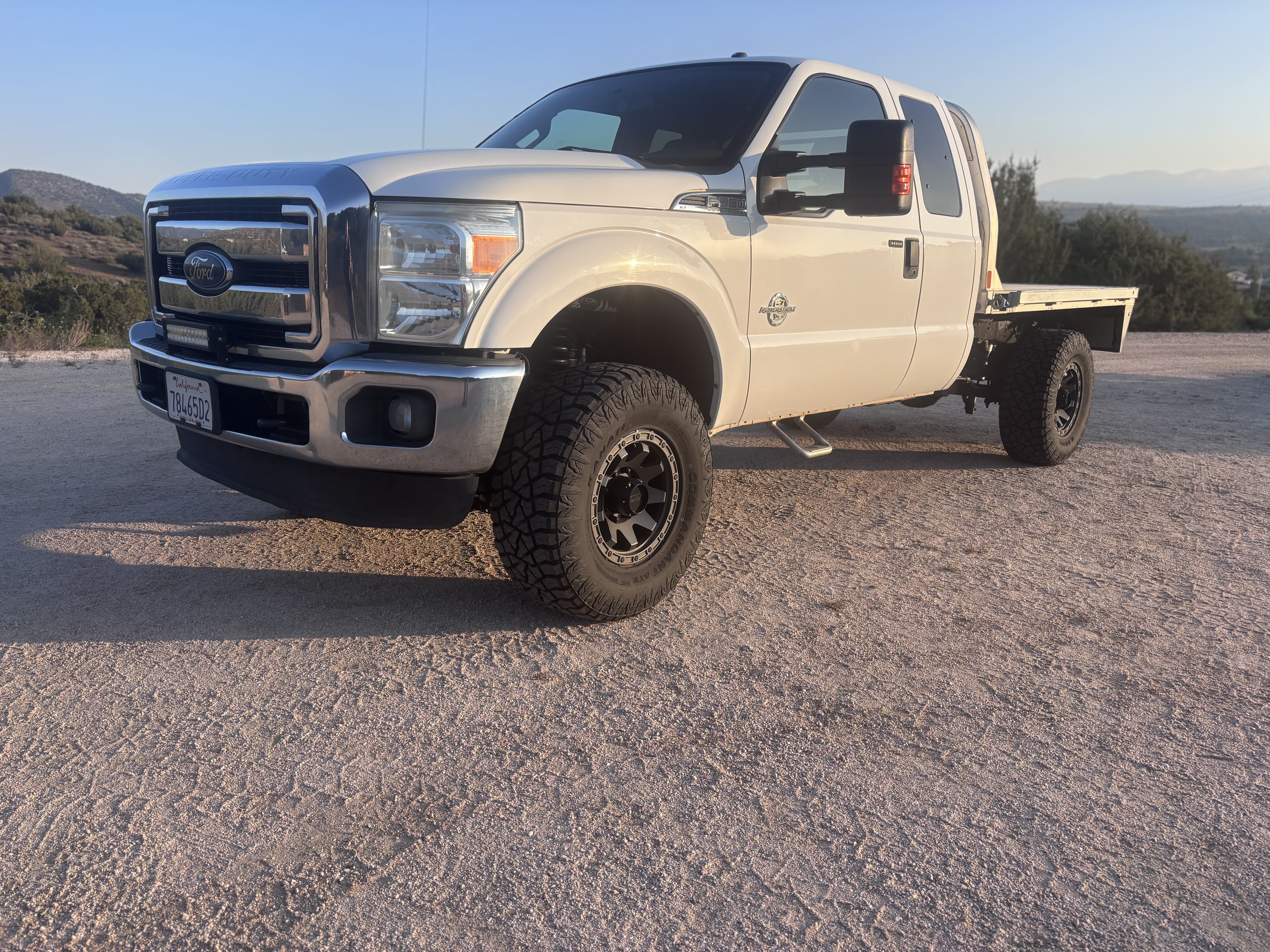 Used 2016 Ford F350 XLT w/ XLT Value Package AWD/4WD image 1