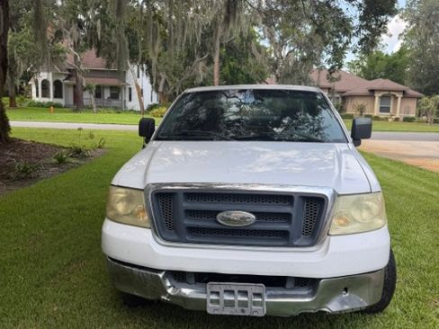 Used 2004 Ford F150 XLT RWD image 2