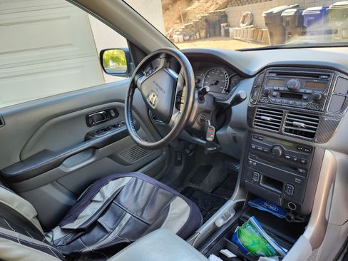 Used 2004 Honda Pilot EX image 5