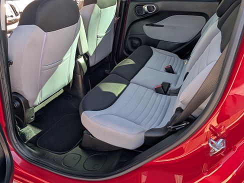 Used 2014 FIAT 500L Easy image 10