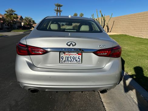 Used 2020 INFINITI Q50 Luxe w/ Essential Package (3.0T Luxe) image 6