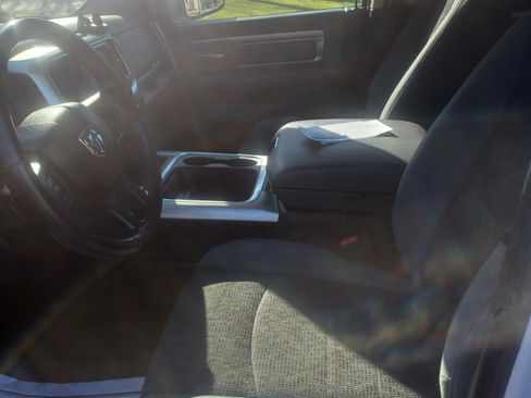 Used 2019 RAM 1500 Big Horn image 15