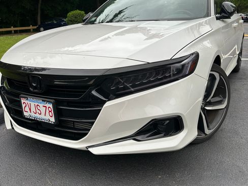 Used 2021 Honda Accord Sport image 6