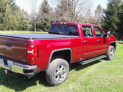Used 2019 GMC Sierra 2500 SLT AWD/4WD image 4