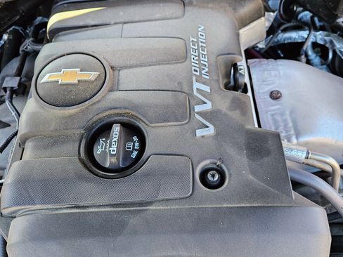 Used 2020 Chevrolet Camaro LT image 9