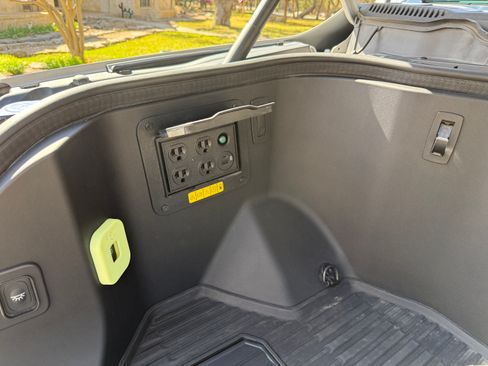 Used 2023 Ford F150 Lightning Lariat w/ Equipment Group 511A High image 16