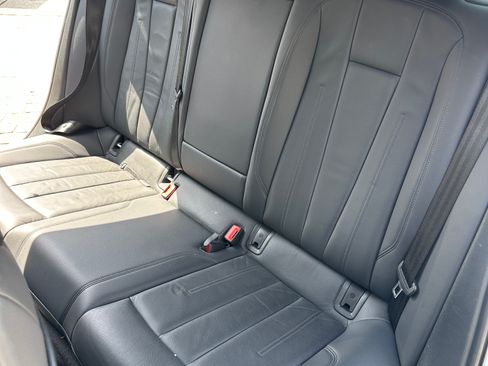Used 2019 Audi A4 2.0T Premium Plus w/ Premium Plus Package FWD image 13