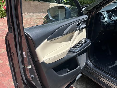 Used 2018 MAZDA CX-9 Touring w/ Touring Premium Package AWD/4WD image 22