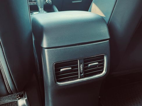 Used 2019 MAZDA CX-5 Touring image 22